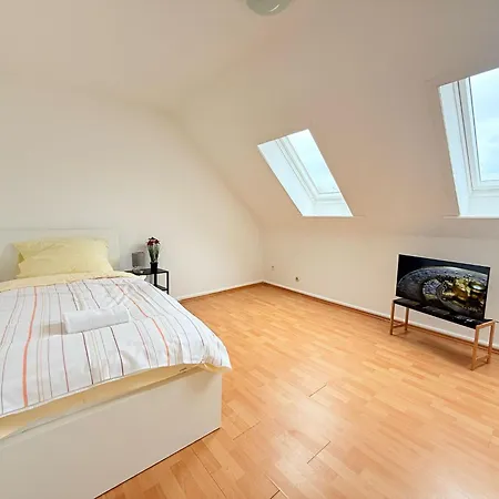 Zentrale In Ideal Fuer Monteure & Geschaeftsreisende