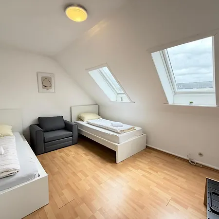Zentrale In Ideal Fuer Monteure & Geschaeftsreisende *
