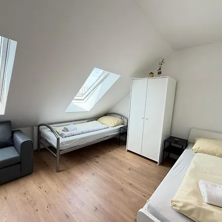 Zentrale In Ideal Fuer Monteure & Geschaeftsreisende