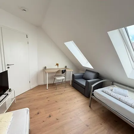 Zentrale In Ideal Fuer Monteure & Geschaeftsreisende Appartement