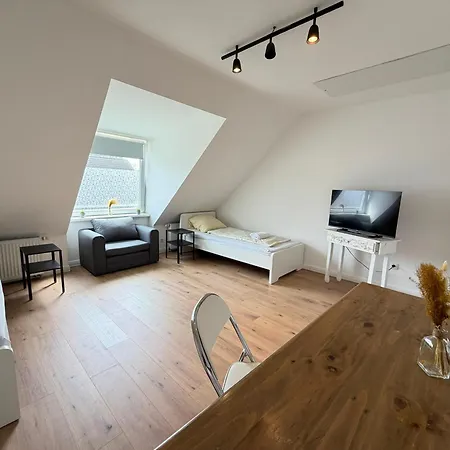 Zentrale In Ideal Fuer Monteure & Geschaeftsreisende Appartement *